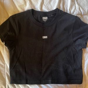 Kith cropped top - no flaws! Size M